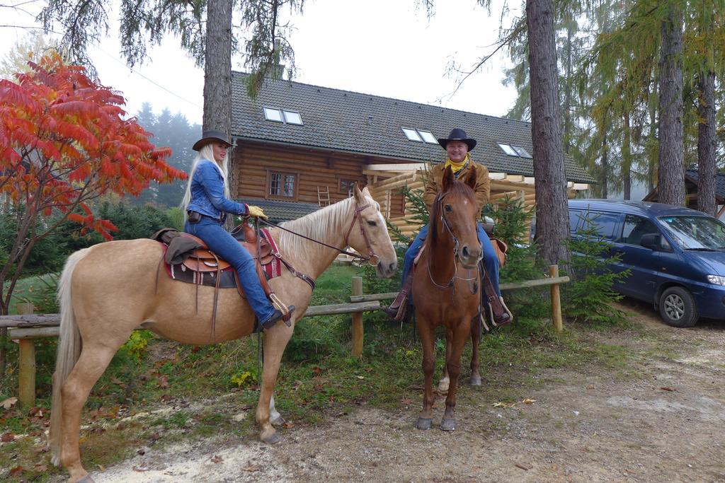 Penzion-Ranc U Trapera Hrabušice Buitenkant foto